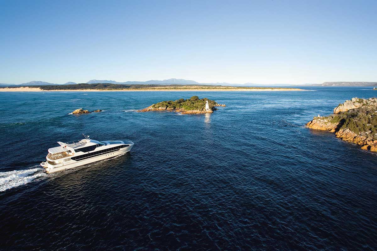 Hell's Gate, Macquarie Harbour