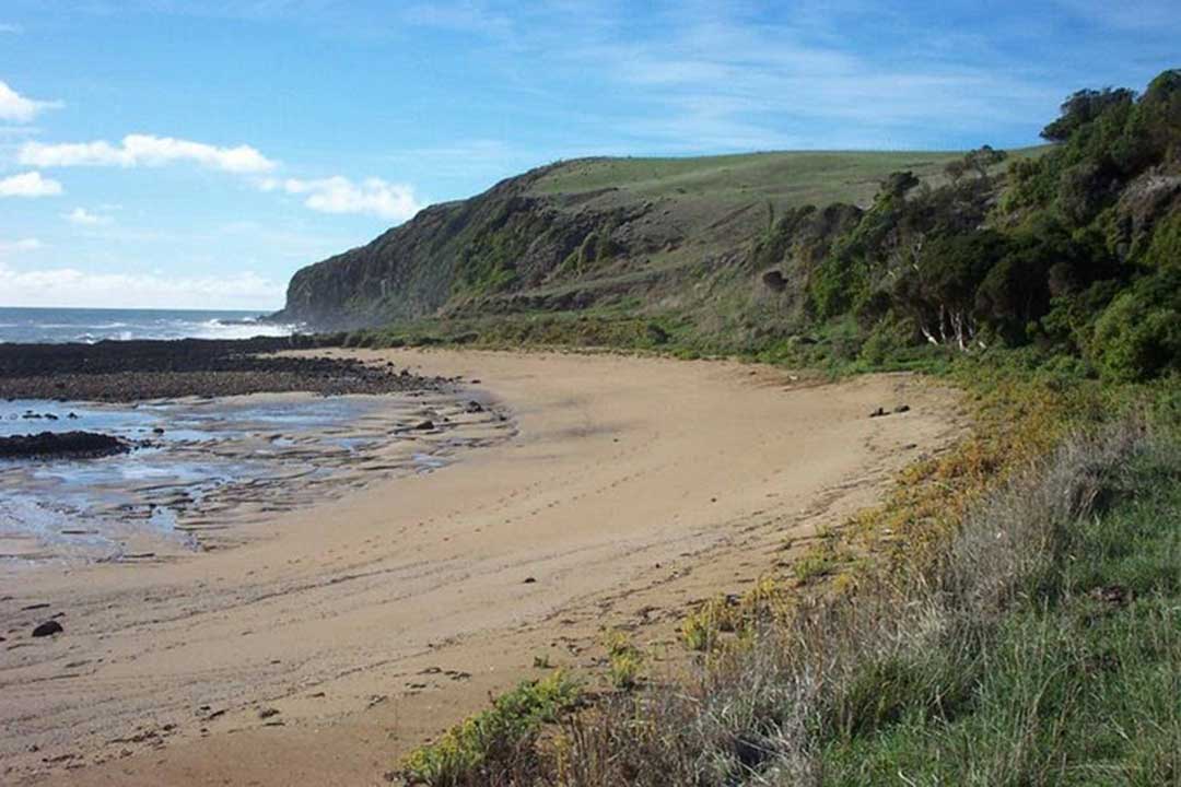 Paradise Cove, West Devonport