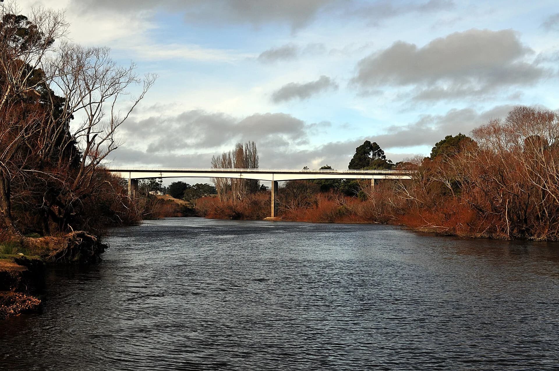 Bridge over the South Esk River at nearby Hadspen