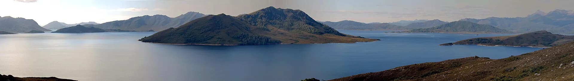 Present-day Lake Pedder and surrounding mountains