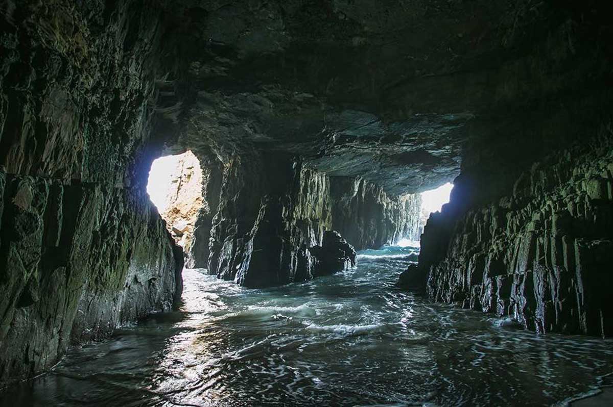 Remarkable Cave, Tasmania